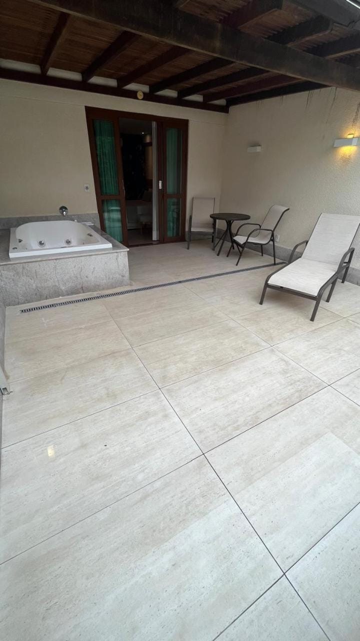 Patio, Hot Tub, Mountain view, sunbed