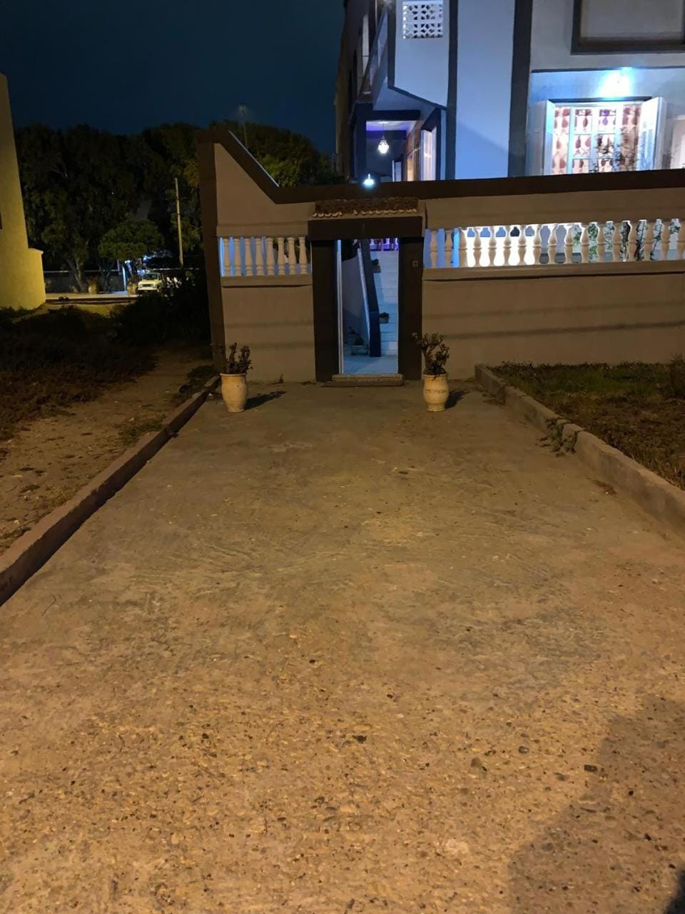 Facade/entrance