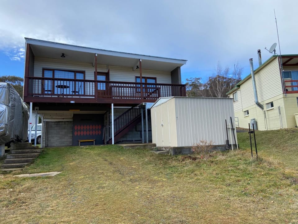 Little Robin Escape House in Adaminaby