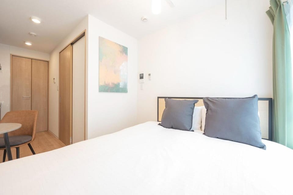 Bed, Photo of the whole room, Bedroom