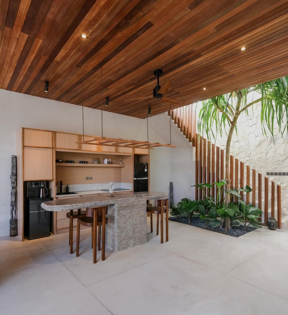 Dining area, stove, kitchen, kitchen