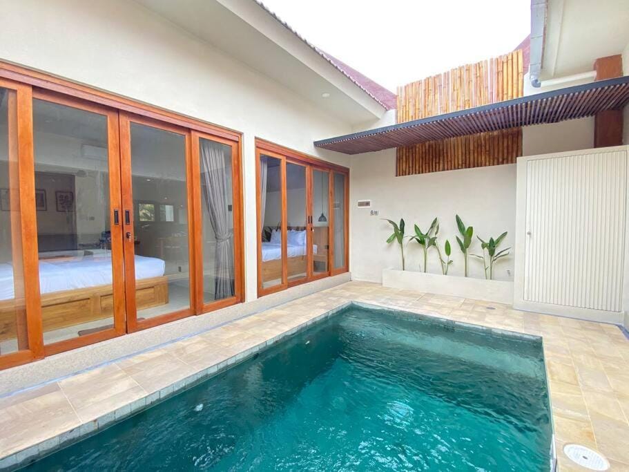 Modern 2BR Tropical Villa Villa in North Kuta