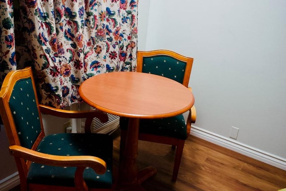 Red Carpet Motel By Ontario Motel in Rancho Cucamonga