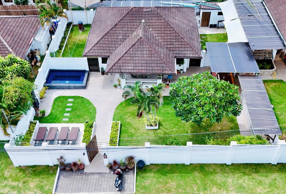 Jitsin Villa Koh Tao Villa in Ko Tao