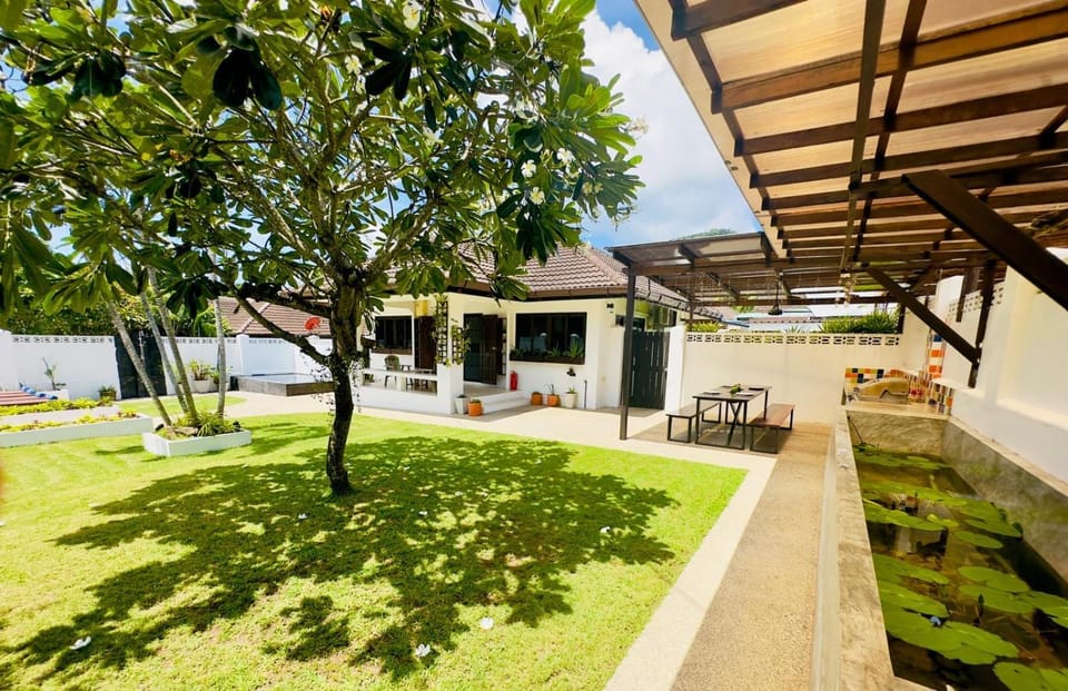 Jitsin Villa Koh Tao Villa in Ko Tao