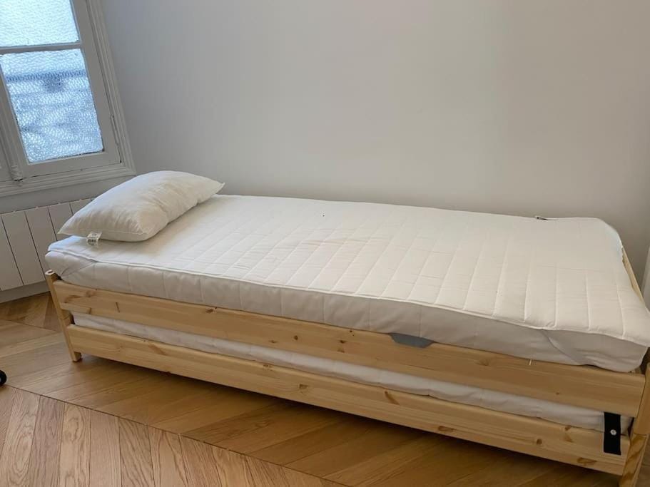 Paris West LivingTrendy area spacious apt 2BR Opéra Montmartre Apartment in Paris