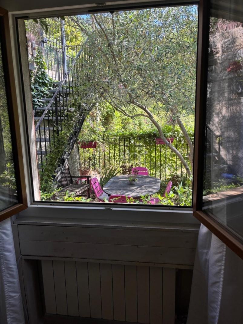 Vaste maison de famille entre forêt et rivière House in Provence-Alpes-Côte d'Azur