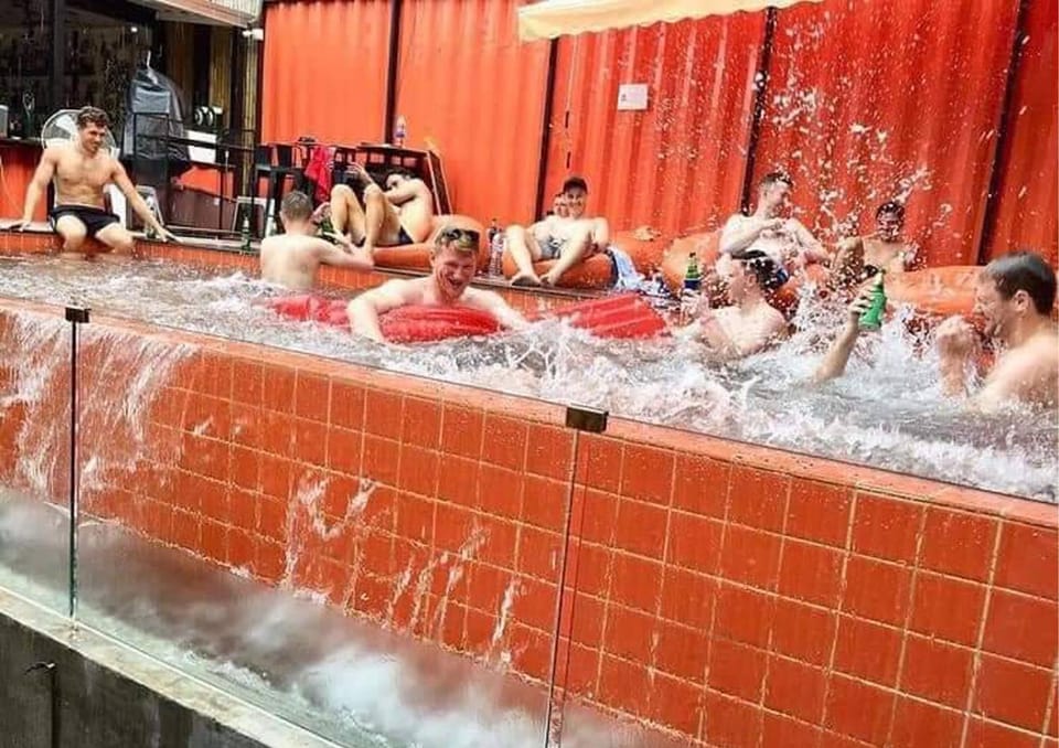 Swimming pool