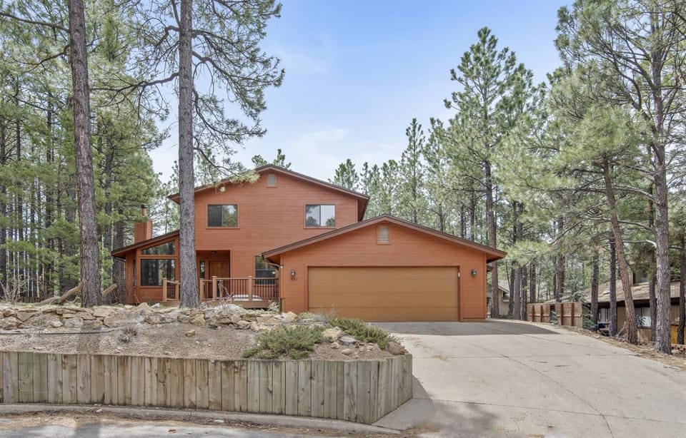 Two Living Areas Room to Gather and Spread Out Villa in Flagstaff