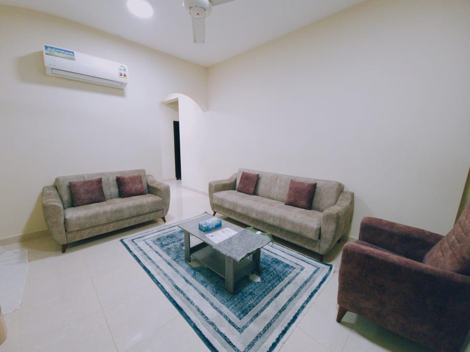 Living room, Seating area, air conditioner