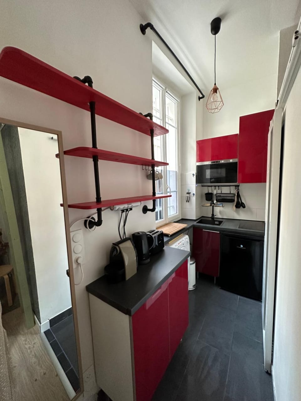 Paris centre dynamique et populaire Apartment in Paris