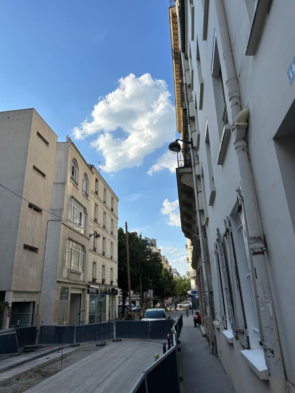 Paris centre dynamique et populaire Apartment in Paris