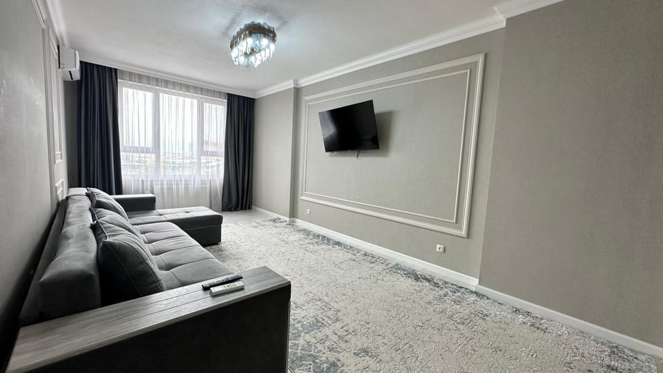 Communal lounge/ TV room, TV and multimedia, Living room