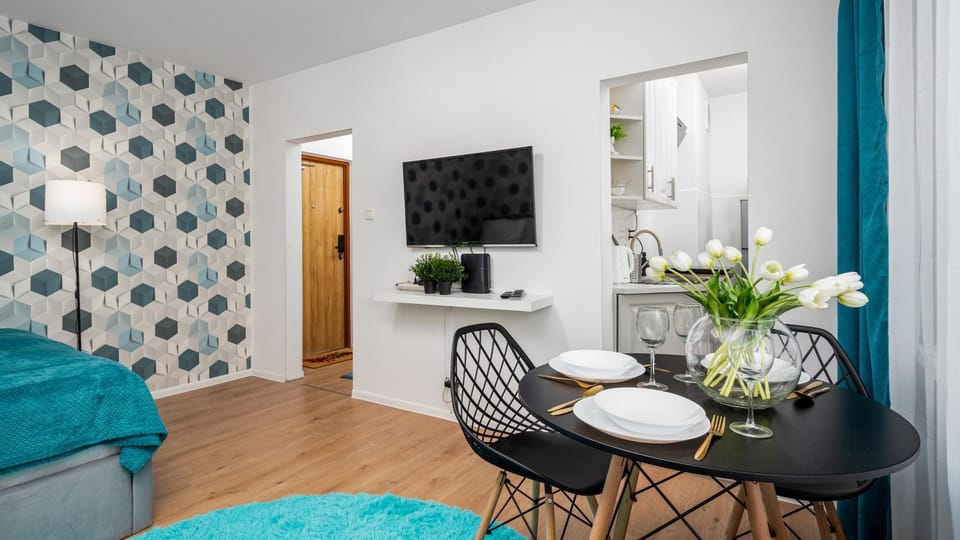 TV and multimedia, Photo of the whole room, Dining area