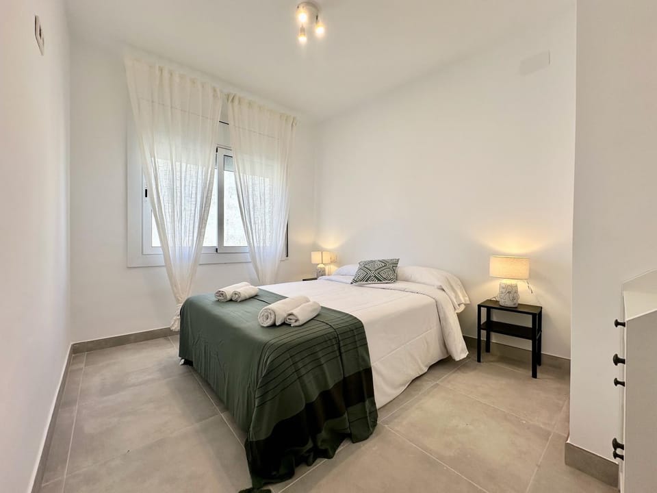 Sea Views Sanatori Beach, Barcelona Apartment in Calafell