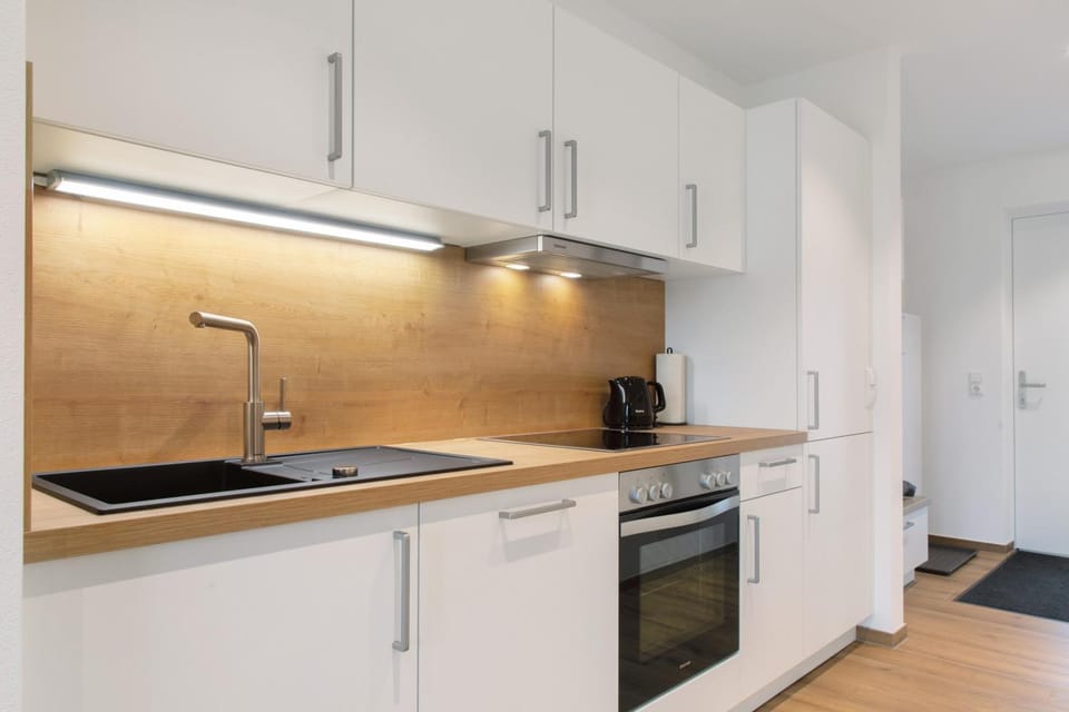 Kitchen or kitchenette, Living room