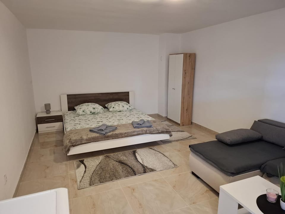 Apartmani Ivan Šajnović Apartment in Šibenik-Knin County, Croatia