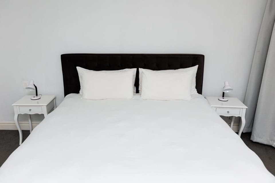 5-Min Walk to CTICC - Central & Cosy Hotel Stay Hotel in Cape Town