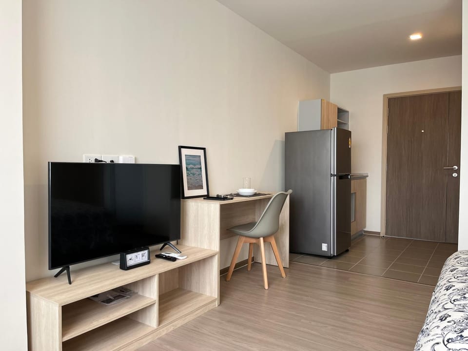 TV and multimedia, Dining area, oven