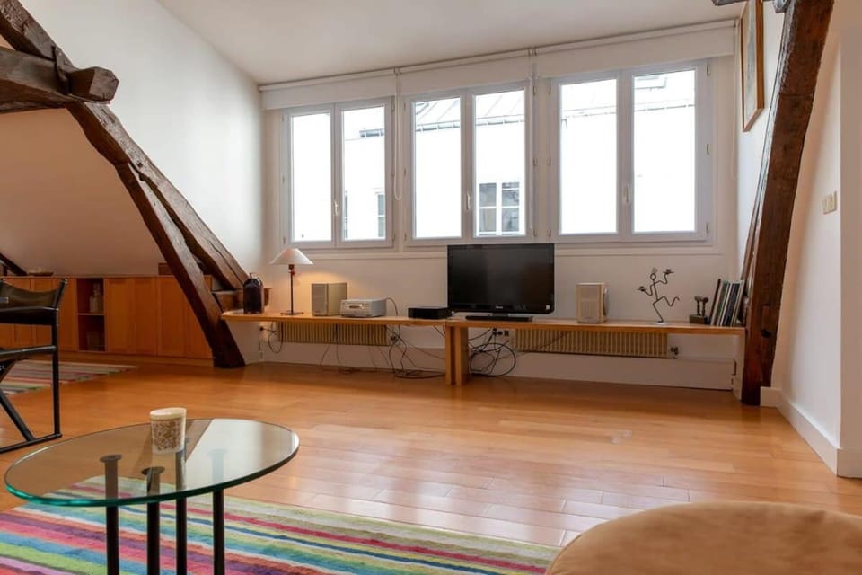 TV and multimedia, Living room