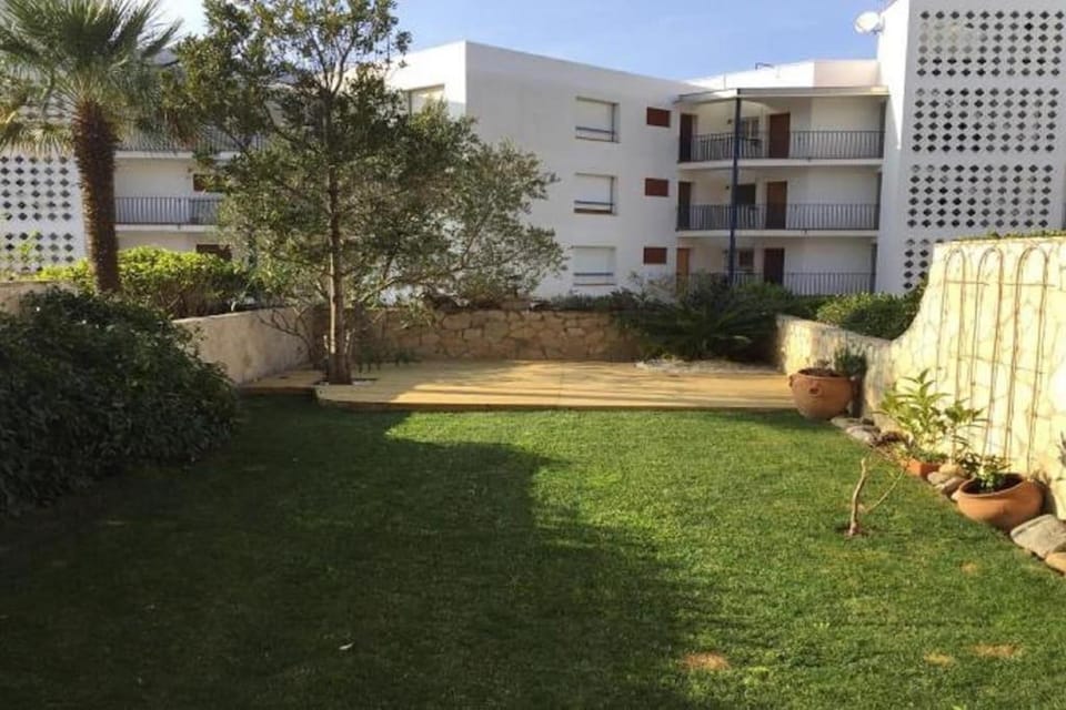 Garden, Garden view