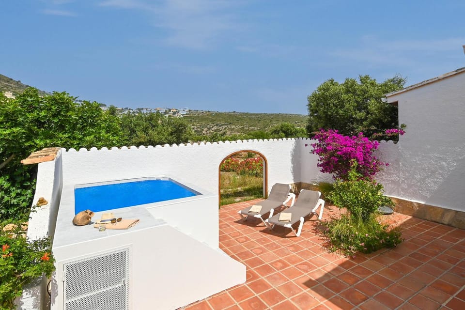 Solarium, Swimming pool