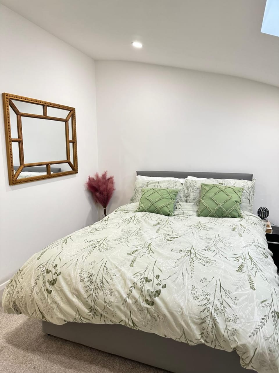 JayGees luxury homes Apartment in England