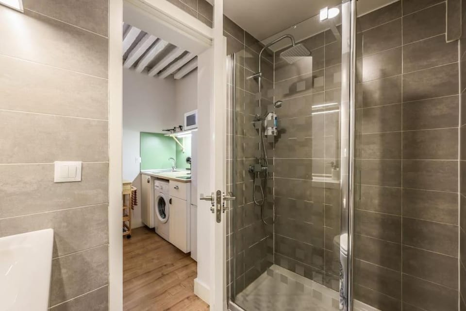 Charming Central Madrid Loft Apartment in Centro