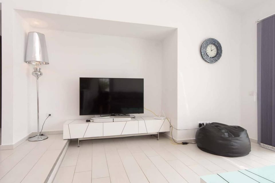 Modern 3 Bedroom Villa Costa Adeje Villa in Costa Adeje