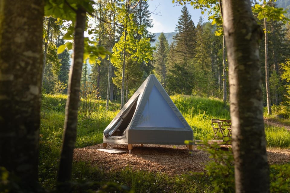 Natural landscape, Dining area, Mountain view
