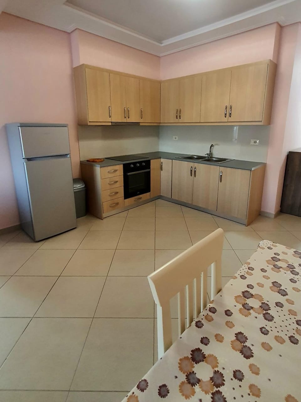 Kitchen or kitchenette, oven, stove