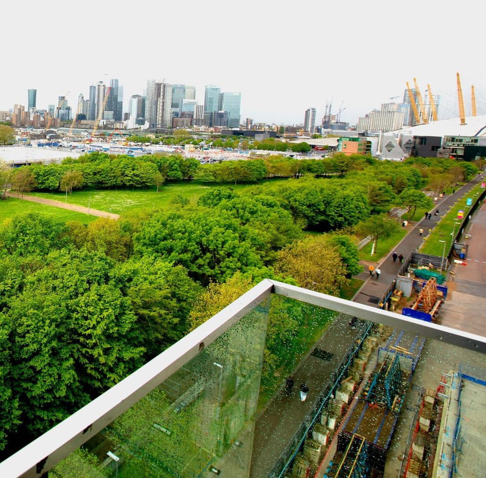 City view, Landmark view, Street view
