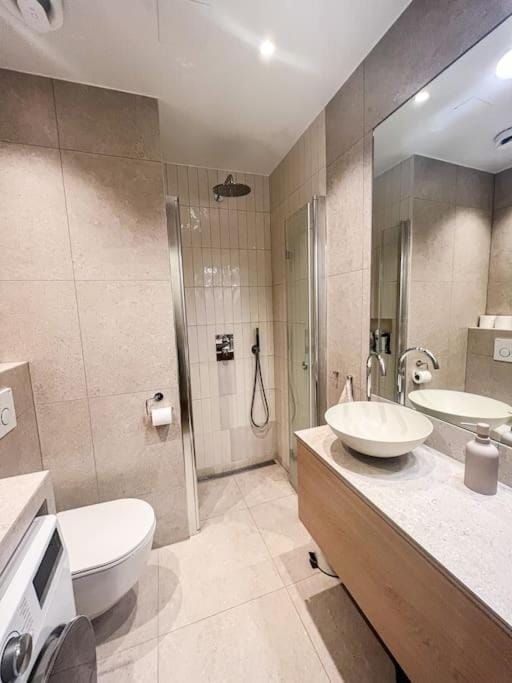 Attraktiv og klassisk leilighet midt i Oslo, 80m2 Apartment in Oslo