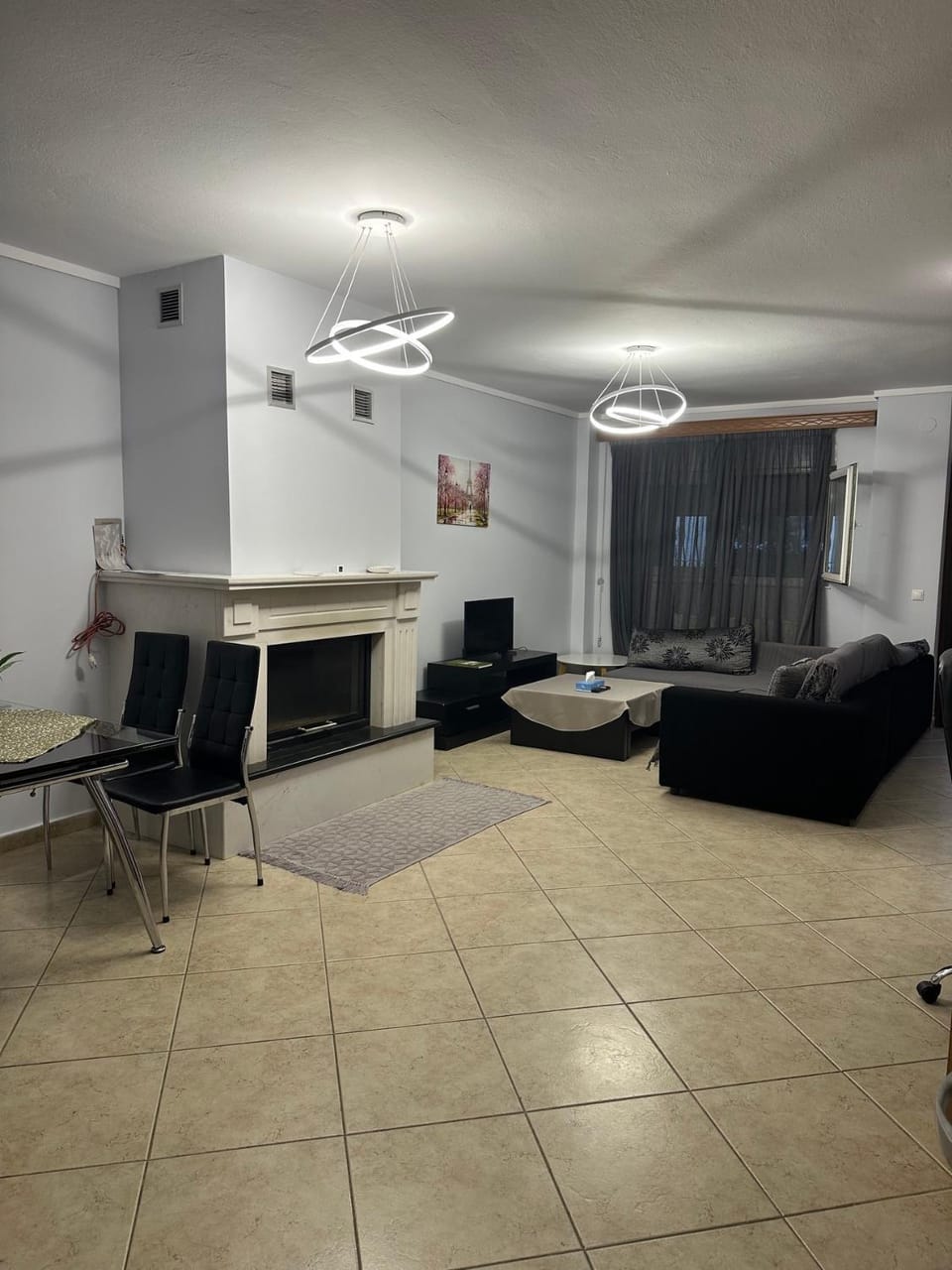 Living room, Dining area, fireplace
