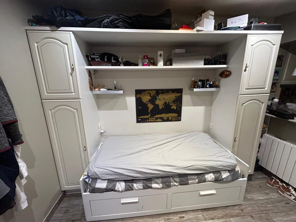 Bed, wardrobe