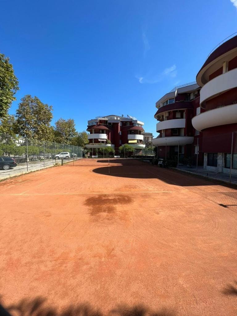 Tennis court