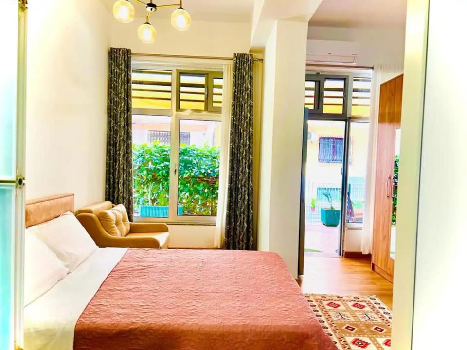 Comfy Studio in City Center Apartment in Tirana