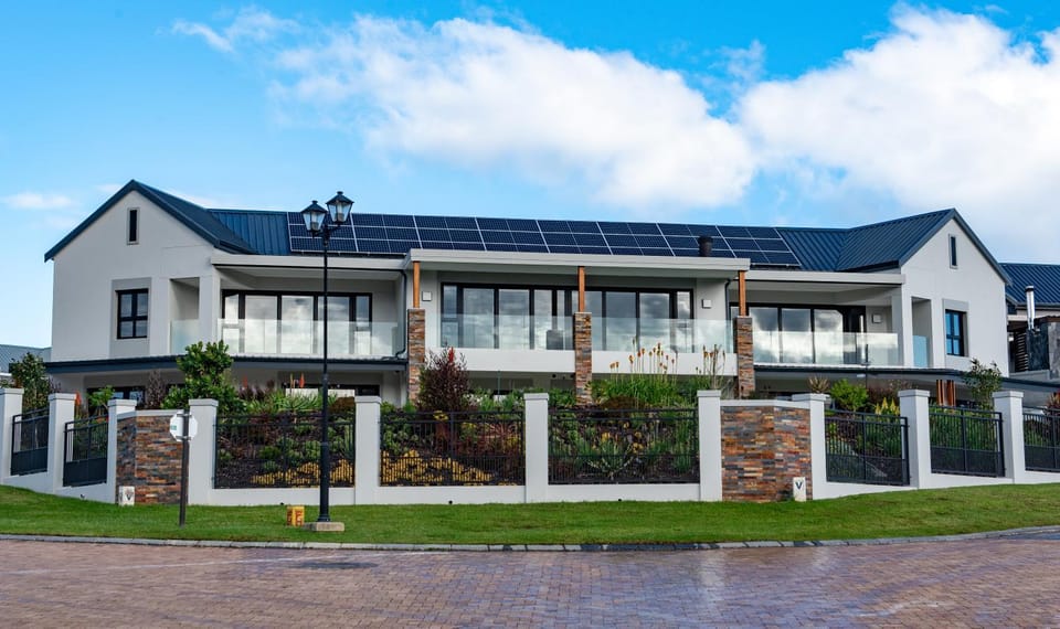 Property building, Garden, Street view