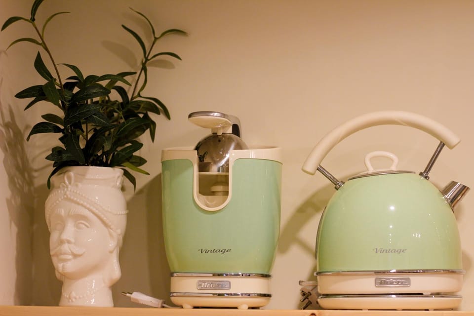 Coffee/tea facilities