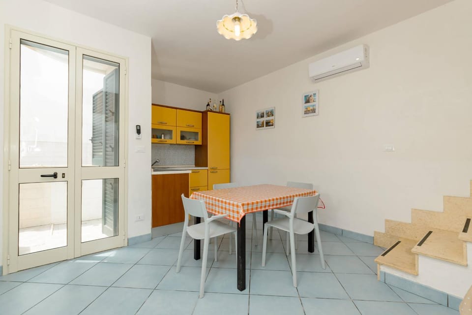 Living room, kitchen