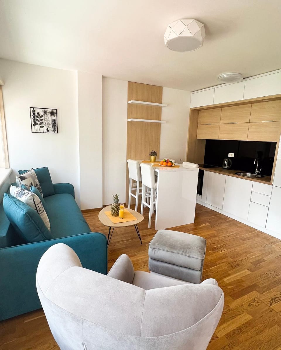 Kitchen or kitchenette, Living room, Dining area