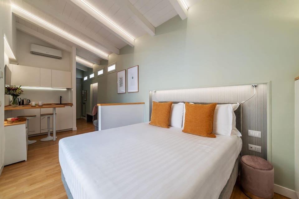 Rasella 21 - FromHometoRome Apartment in Rome