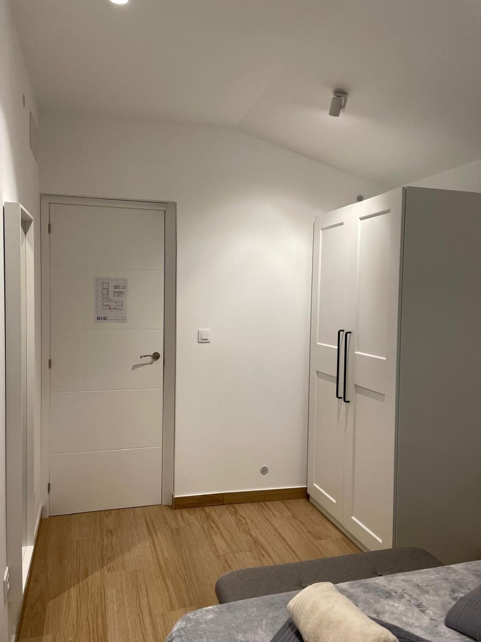 Bedroom, wardrobe