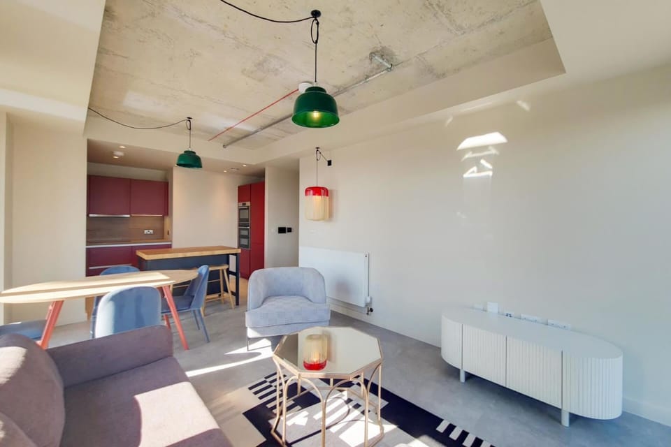 The Robinson at Wembley - Modern and Eclectic Apartment in Wembley