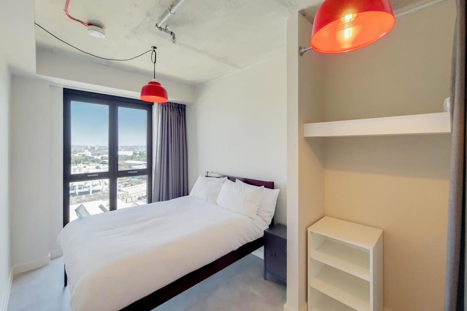 The Robinson at Wembley - Modern and Eclectic Apartment in Wembley