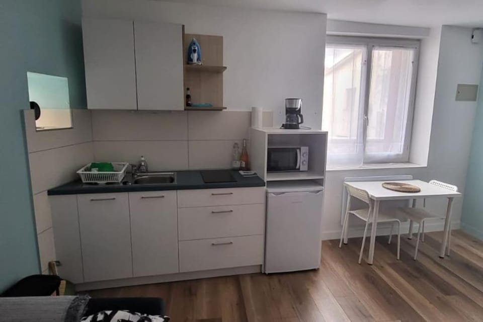 Le Nakaï , Petit Studio Sympa, plein centre-ville Apartment in Auvergne-Rhône-Alpes
