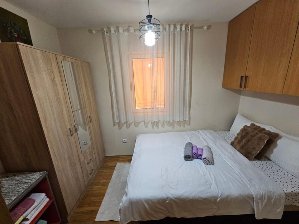 Bed, Photo of the whole room, Bedroom, towels, wardrobe
