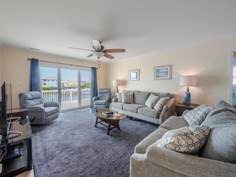 Bears Den House in Topsail Beach