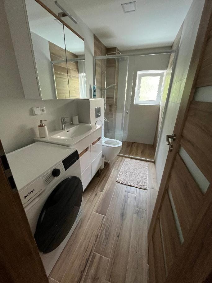 Bathroom, washing machine, dryer