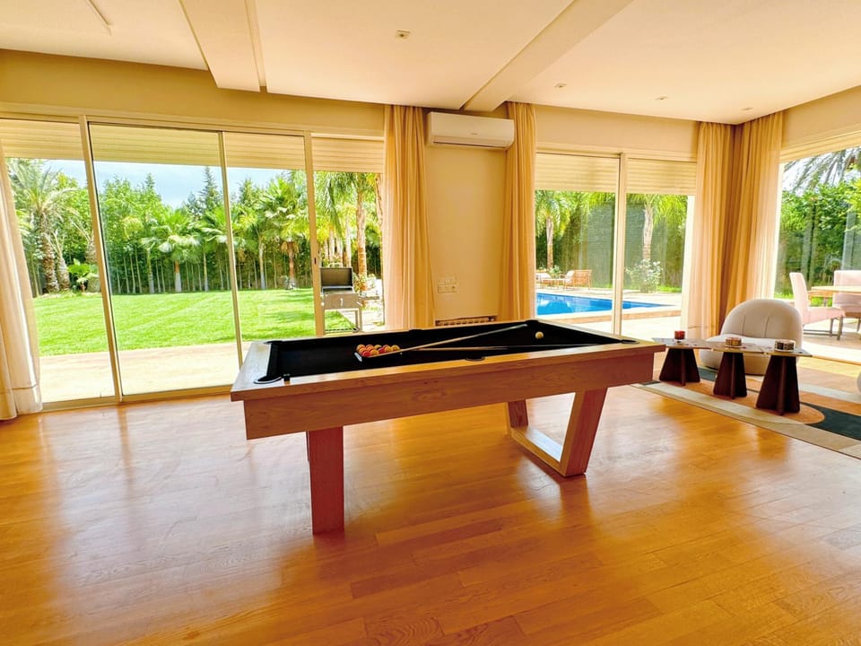 Living room, Pool view